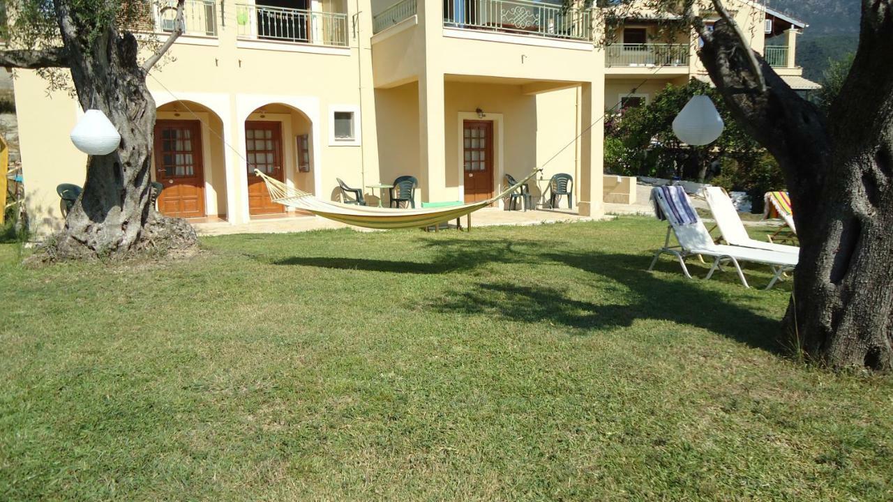 Nefele'S Apartments Ypsos Dış mekan fotoğraf